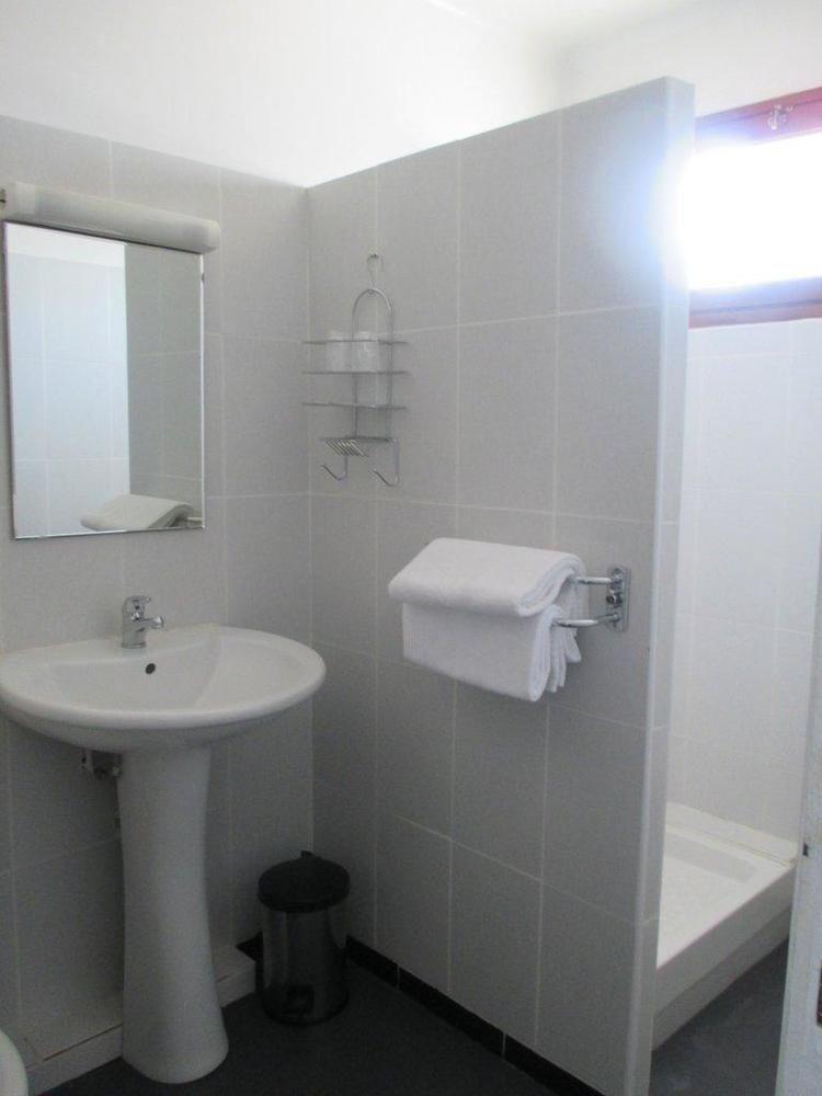 Hotel Le Canetois Екстер'єр фото
